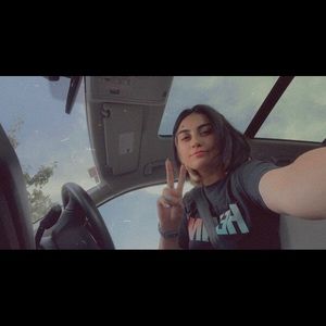 Meet your Posher, Sona